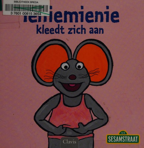Ieniemienie kleedt zich aan