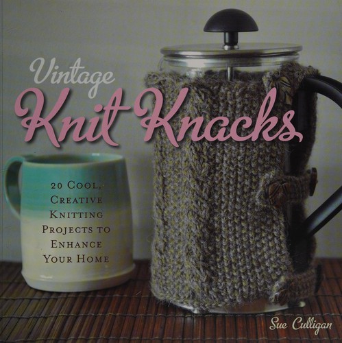 Vintage knit knacks