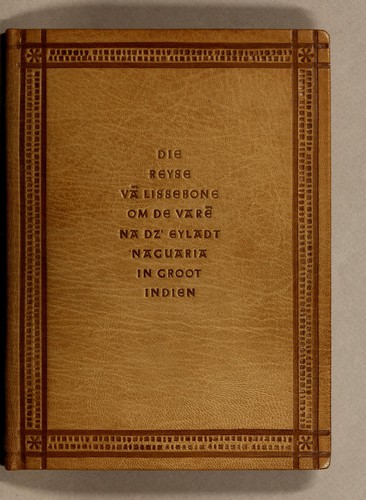 Die reyse va[n] Lissebone om te vare[n]na obs[em?] eyela[n]dt Naguarir in groot Indien gheleghen voor bi Callicuten en[n] Gutschi[n] dair dye stapel is vander specerie[n] daer ons wonderlijcke di[n]ge[n] wed[er?]uarem zy[n].  en[n] dair wijveel ghesie[n] hebbe[n], als hier nd ghescreue[n] staet