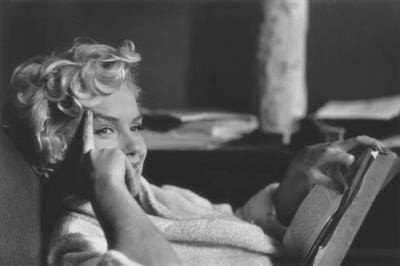 Marilyn Monroe, New York, 1956 - Elliott Erwitt   Snaps