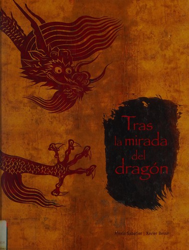 Tras la mirada del dragón