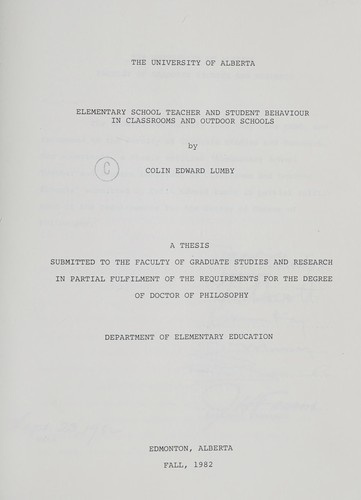 Elementary school teacher and student behaviour in classrooms and outdoor schools