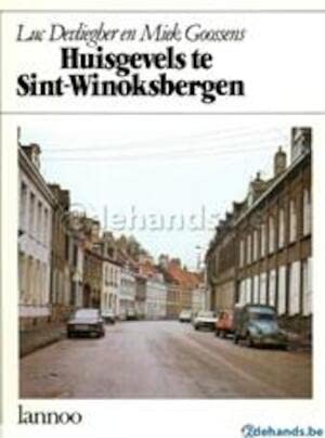 Huisgevels te Sint-Winoksbergen