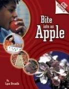 Step Back Science - Bite Into an Apple (Step Back Science)