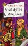 Schulhof- Flirt und Laufstegträume.