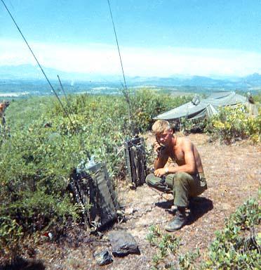 Suomalaissotilaana Vietnamissa