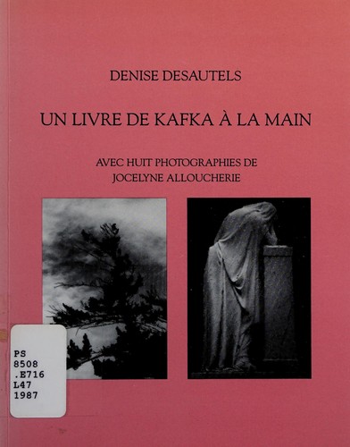 Un livre de Kafka à la main